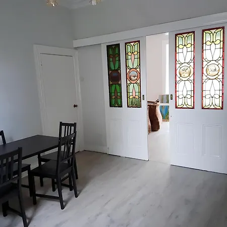 Cozy Double In Shared House R4 With Desk, Drumcondra, * Dublín