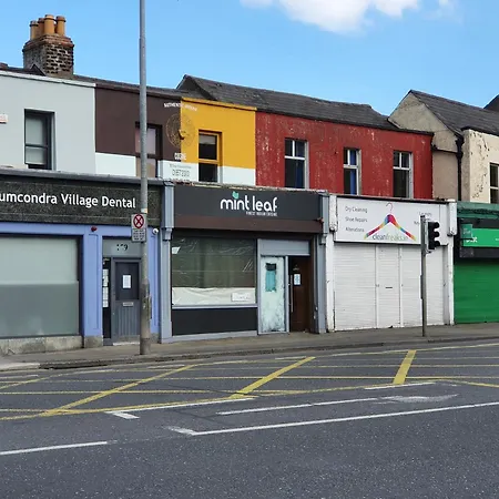 Bed and breakfast Cozy Double In Shared House R4 With Desk, Drumcondra, Dublín